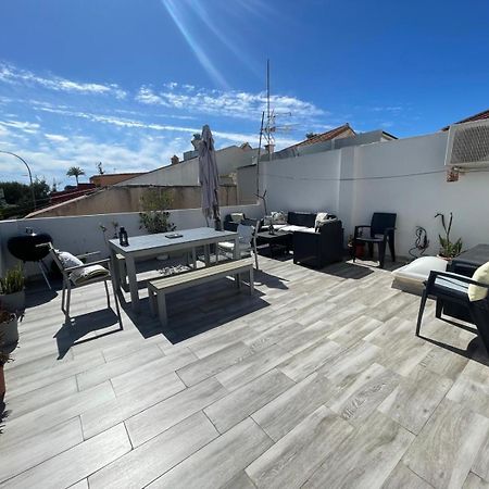 Pedregalejo Beach House مالقة المظهر الخارجي الصورة