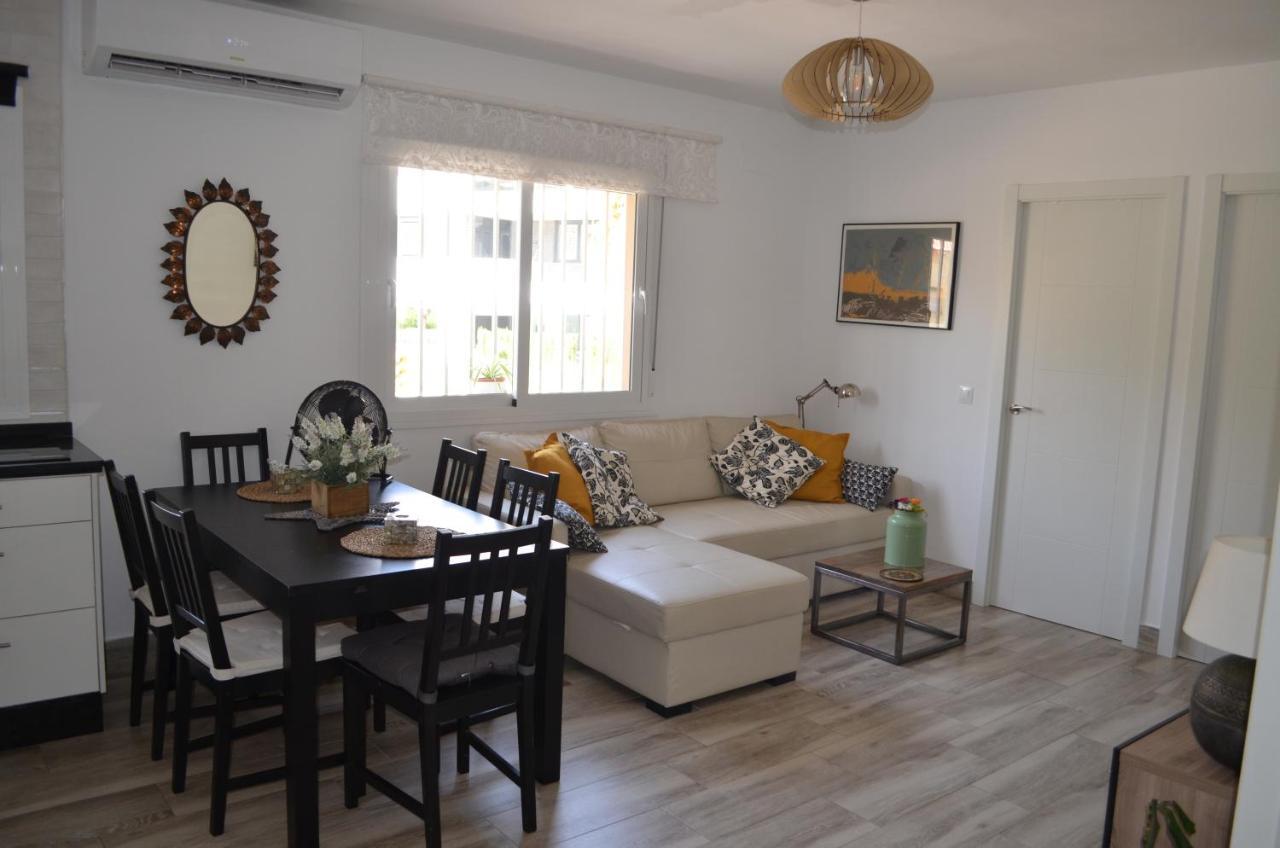 Pedregalejo Beach House مالقة المظهر الخارجي الصورة
