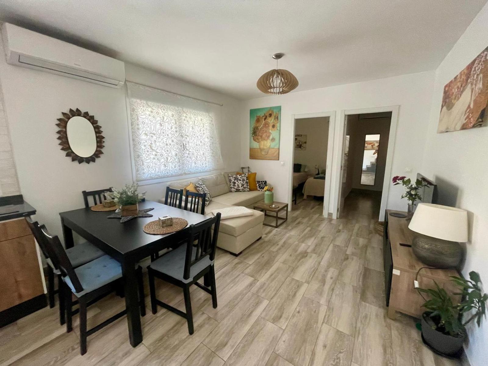 Pedregalejo Beach House مالقة المظهر الخارجي الصورة